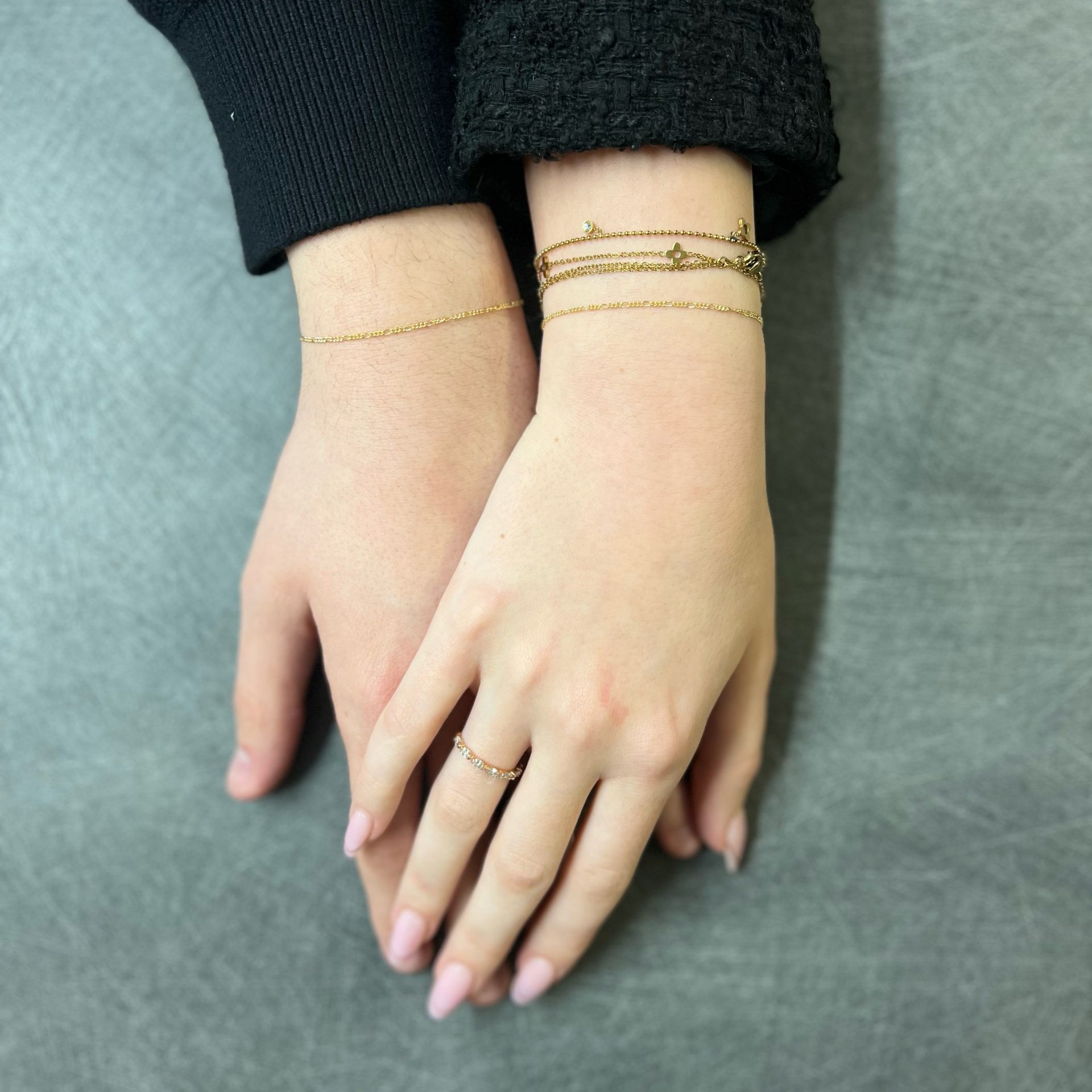 delia - joaillerie - diamant - vente - bijoux - 14 carats - bellon - or 18 carats - sur mesure - sing a song - lop&eacute; - lope - galeries marval - neuch&acirc;tel - neuchatel - faconnier - fa&ccedil;onnier - bracelet permanent